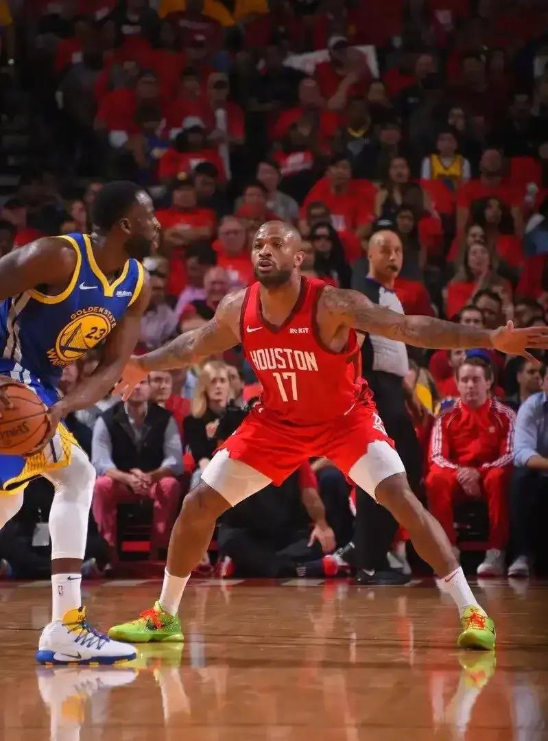 企鹅体育-包含曝前NBA锋线塔克将加盟广厦与威尔哲当过队友的词条