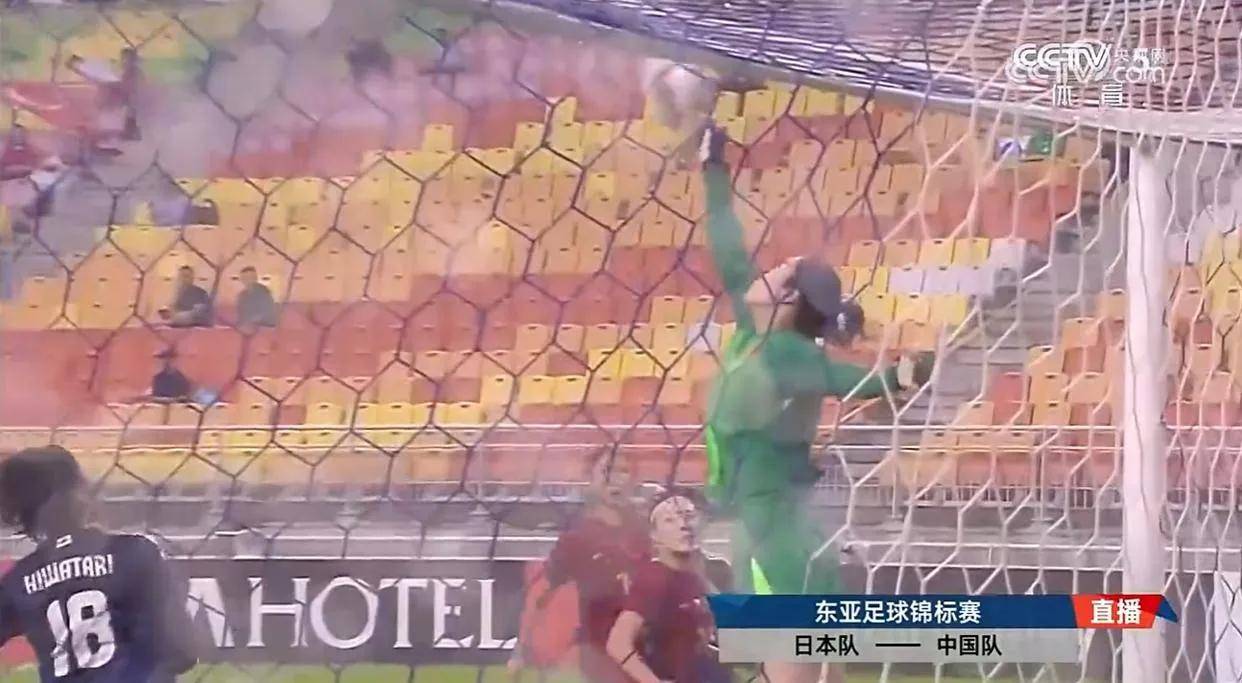 企鹅体育-东亚杯-补时阶段险失球中国女足雨战0-0日本队无缘冠军(东亚杯女足战况)